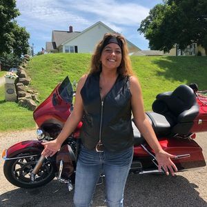 Meet your Posher, Jennifer